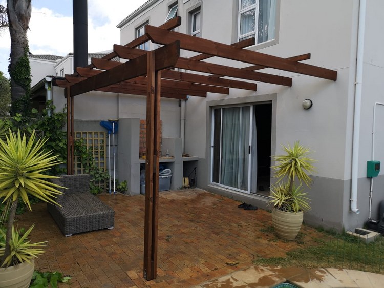 Timber pergolas in cape town